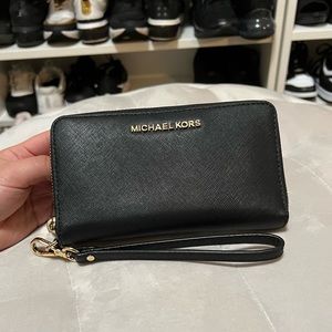 SOLD Micheal Kors Black Wallet with Detachable Strap